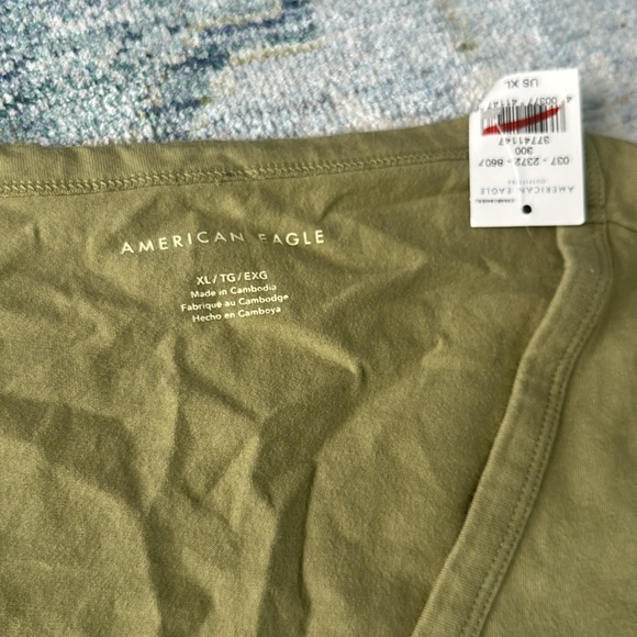 NWT AMERICAN EAGLE LIGHT GREENISH TEE - Picture 2 of 3